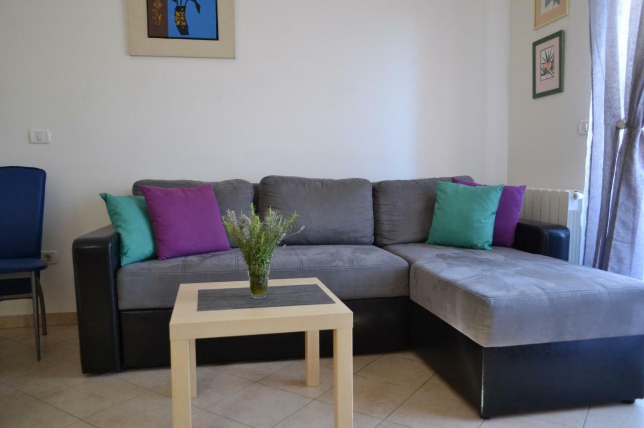 Apartment Din Banjole Bagian luar foto
