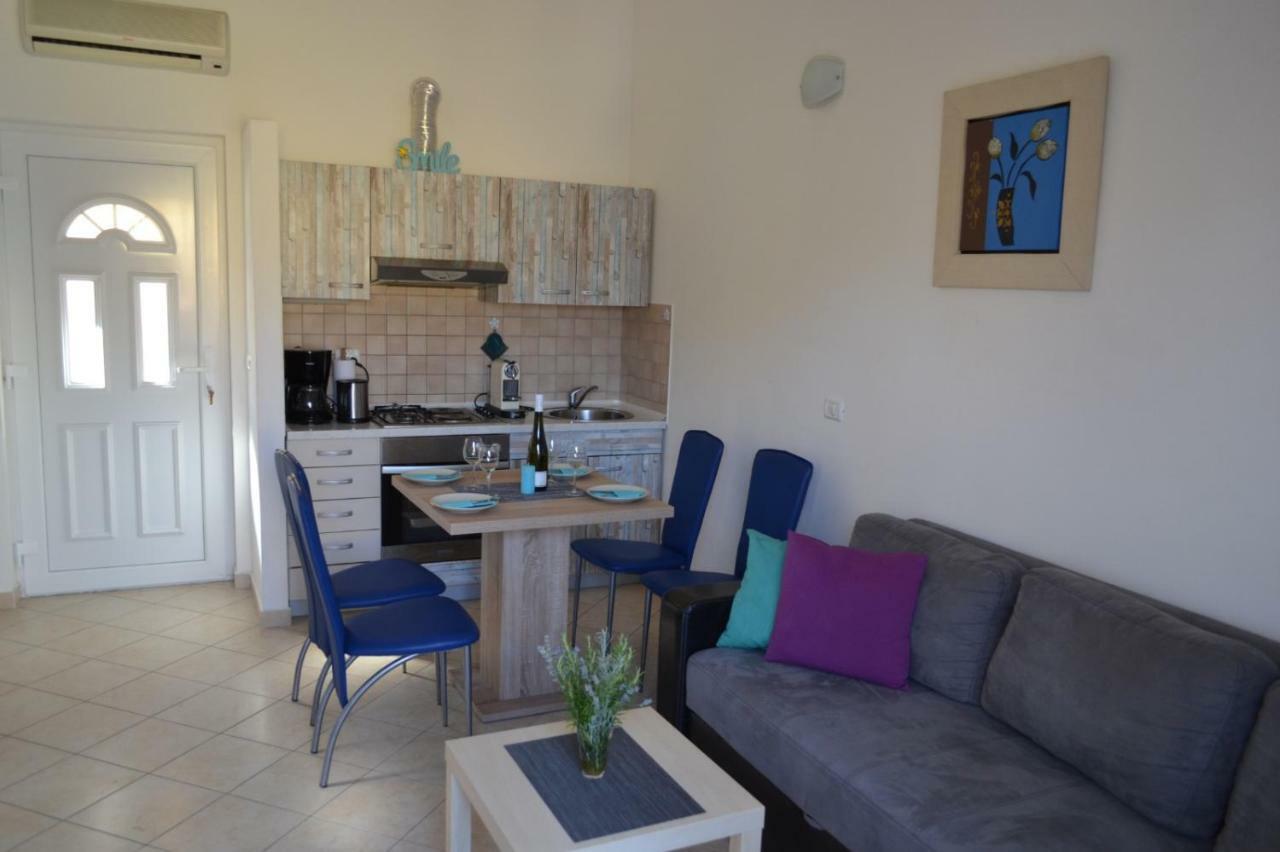Apartment Din Banjole Bagian luar foto